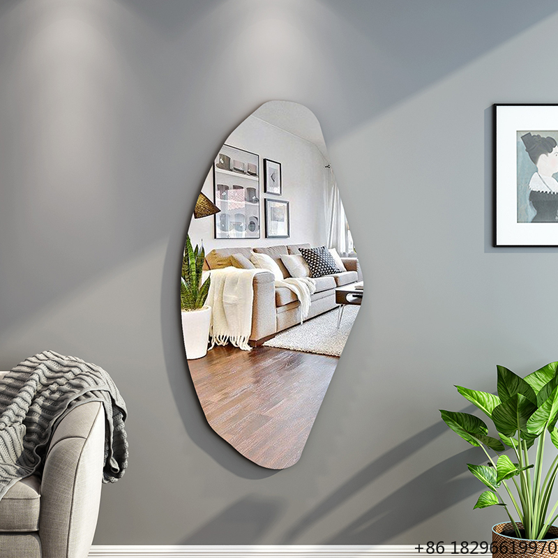Smart Home Uses - Wąskie, bezramowe, nieregularne lustro ścienne na